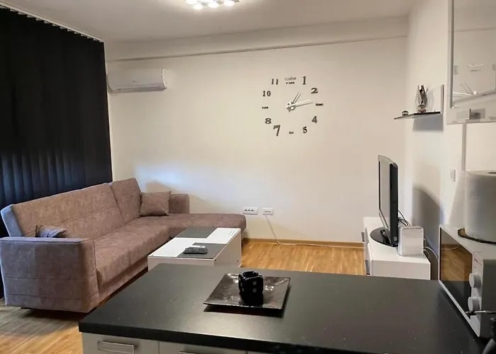 Appartamento Royal Aprtamani Aviv