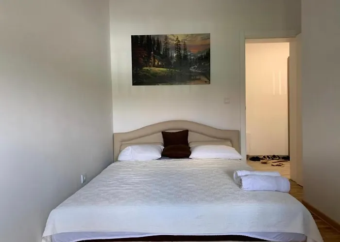 Royal Aprtamani Aviv Appartamento